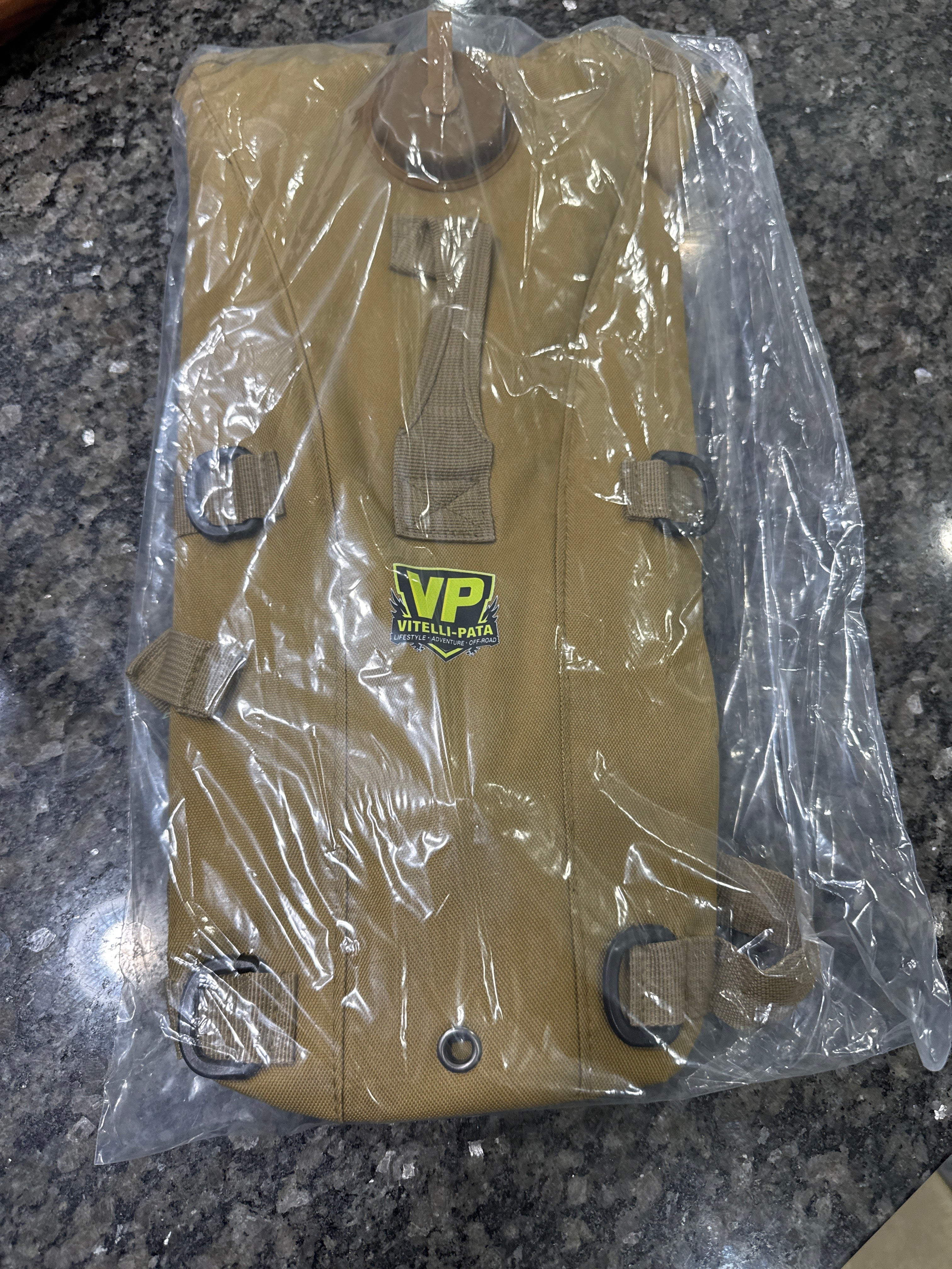 CAMEL BAG VITELLI PATA (Hydration Pack)